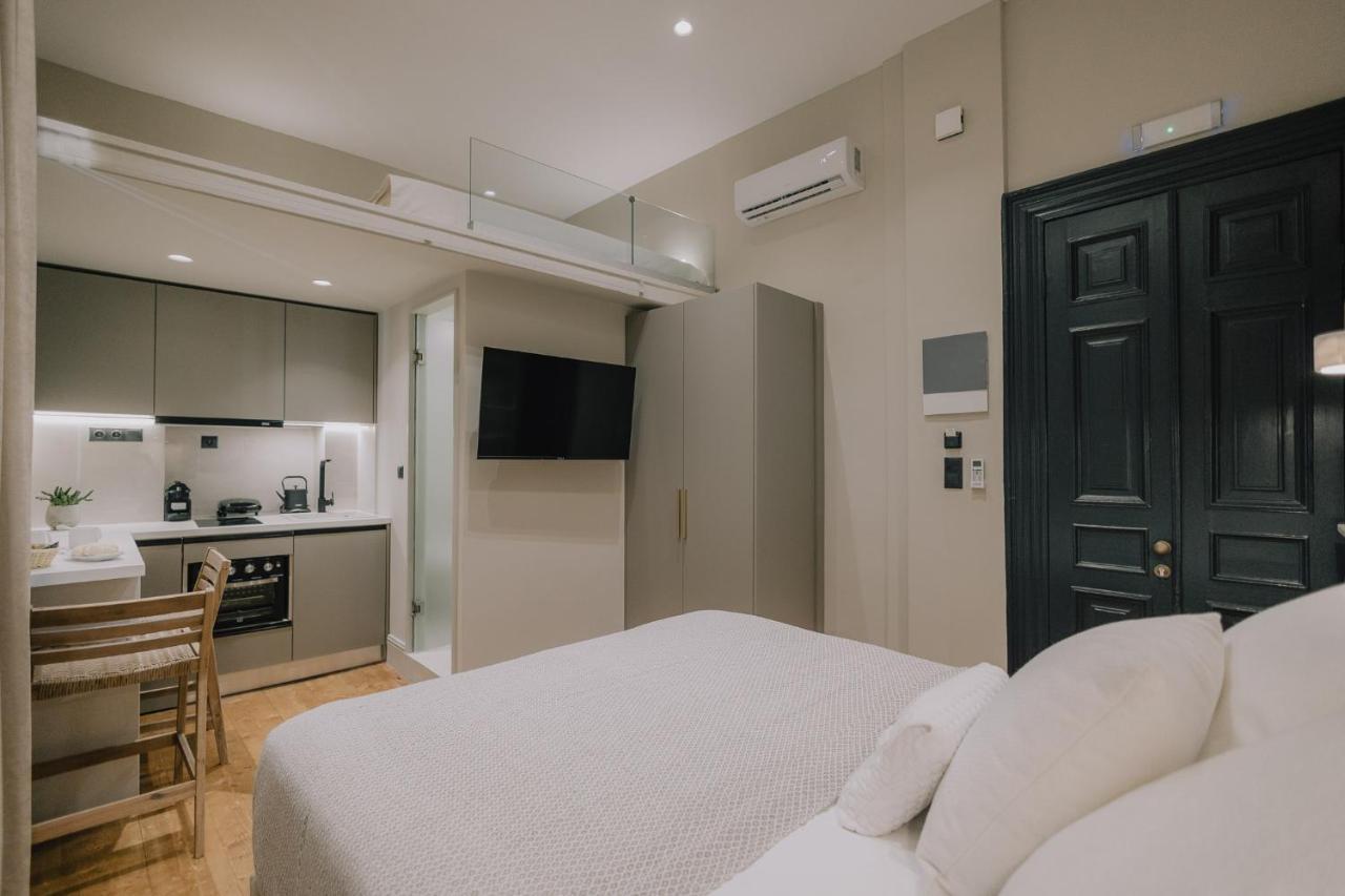 Sanrocco Suites -Corfu Town Luxury Apartments ภายนอก รูปภาพ